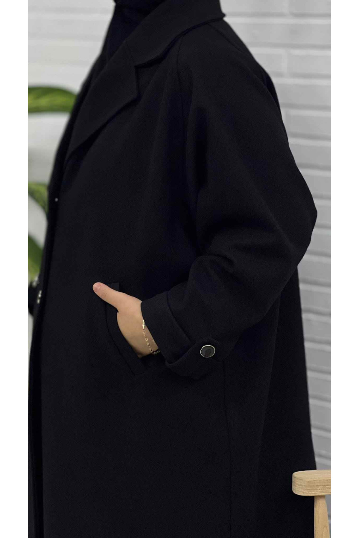 Ahyâr kaşe panço reglan kol detay