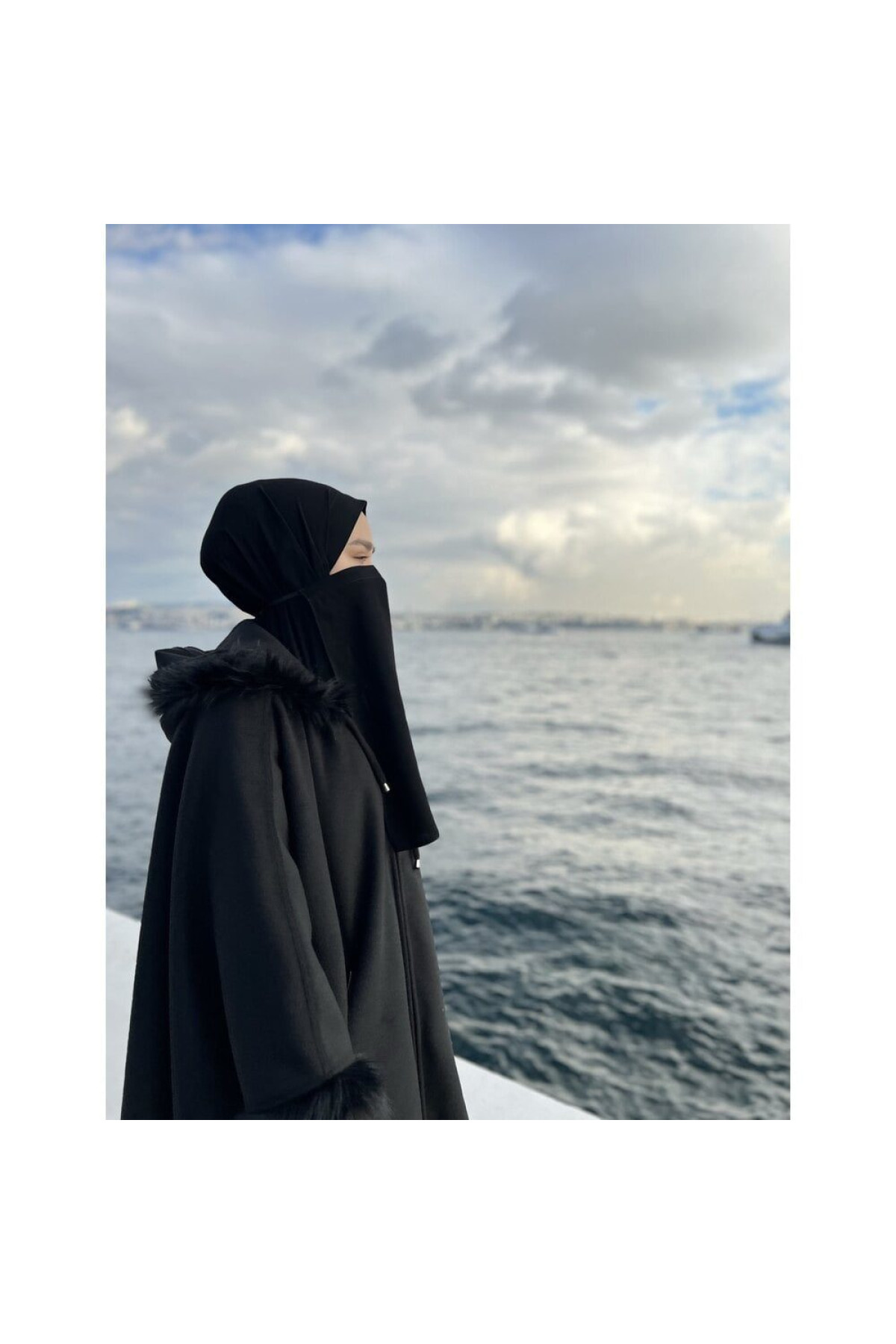 Armâni kalın kaşe kürklü esved verev panço