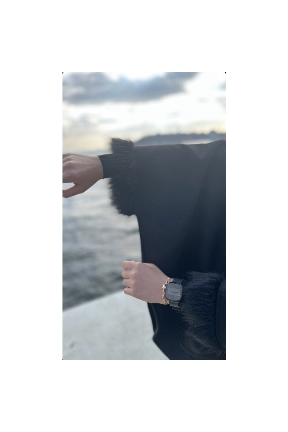 Armâni kalın kaşe kürklü esved verev panço