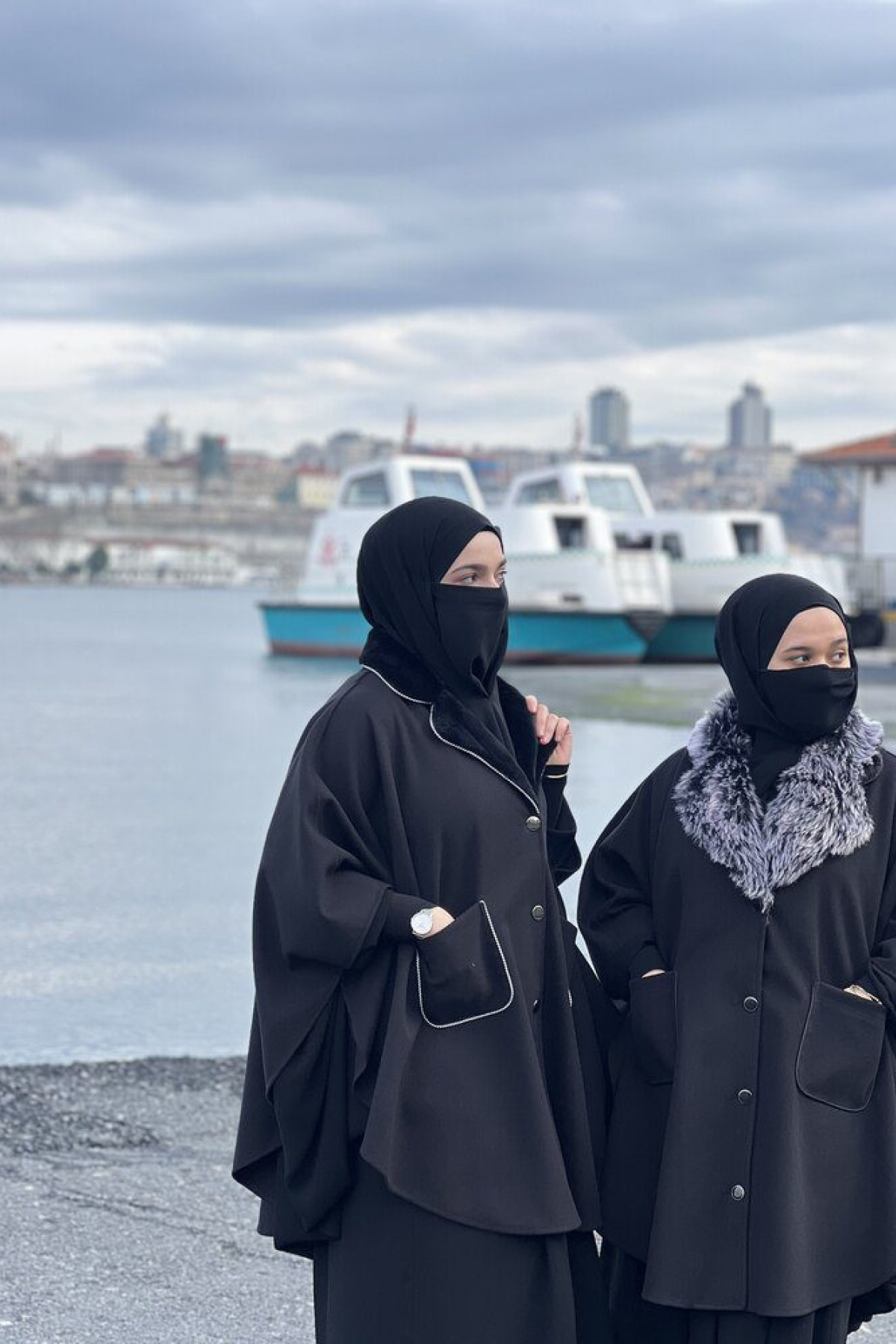 kaşe karma yaka panço ön görünüm