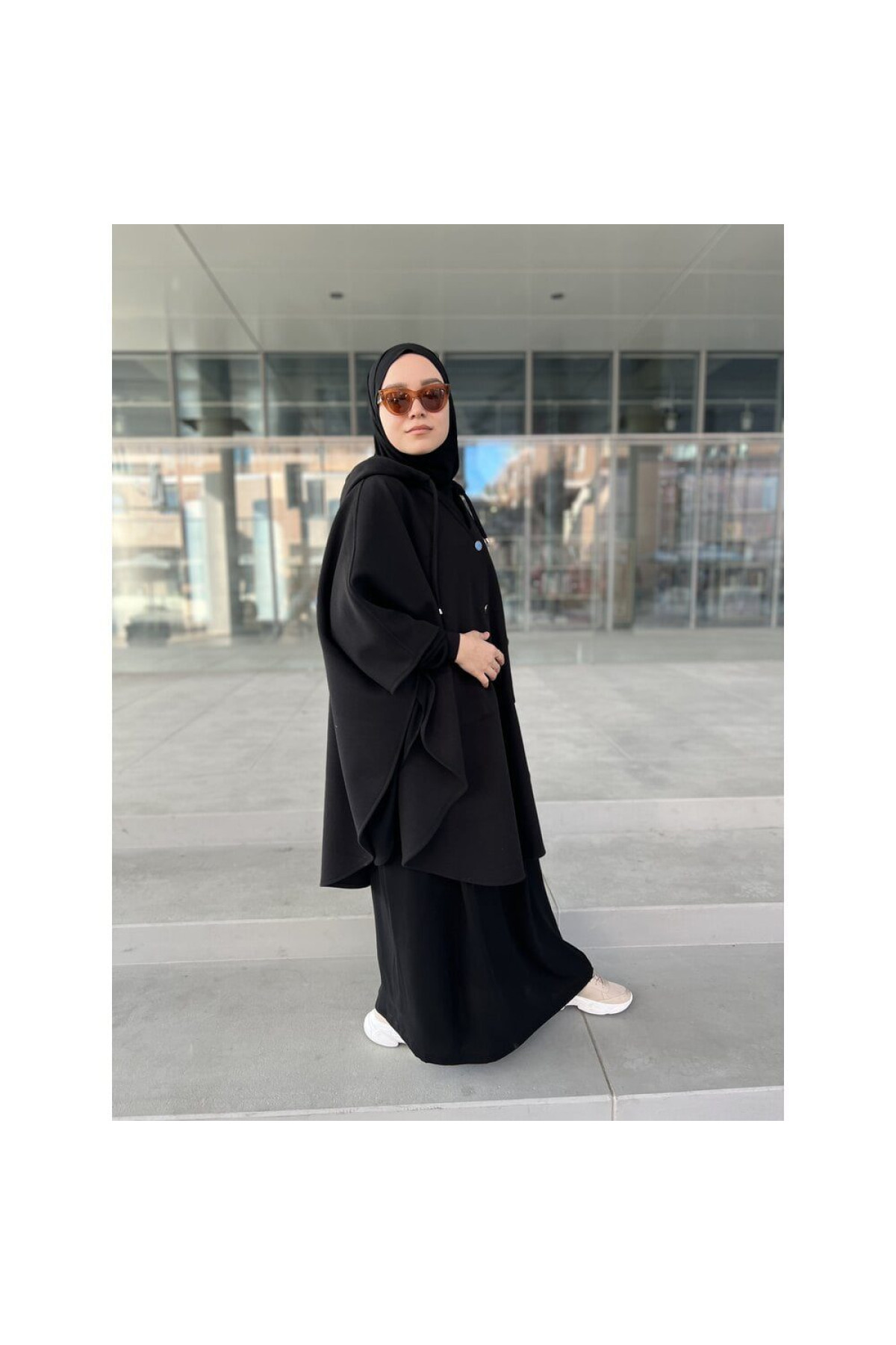 kaşe v yaka verev panço ön görünüm