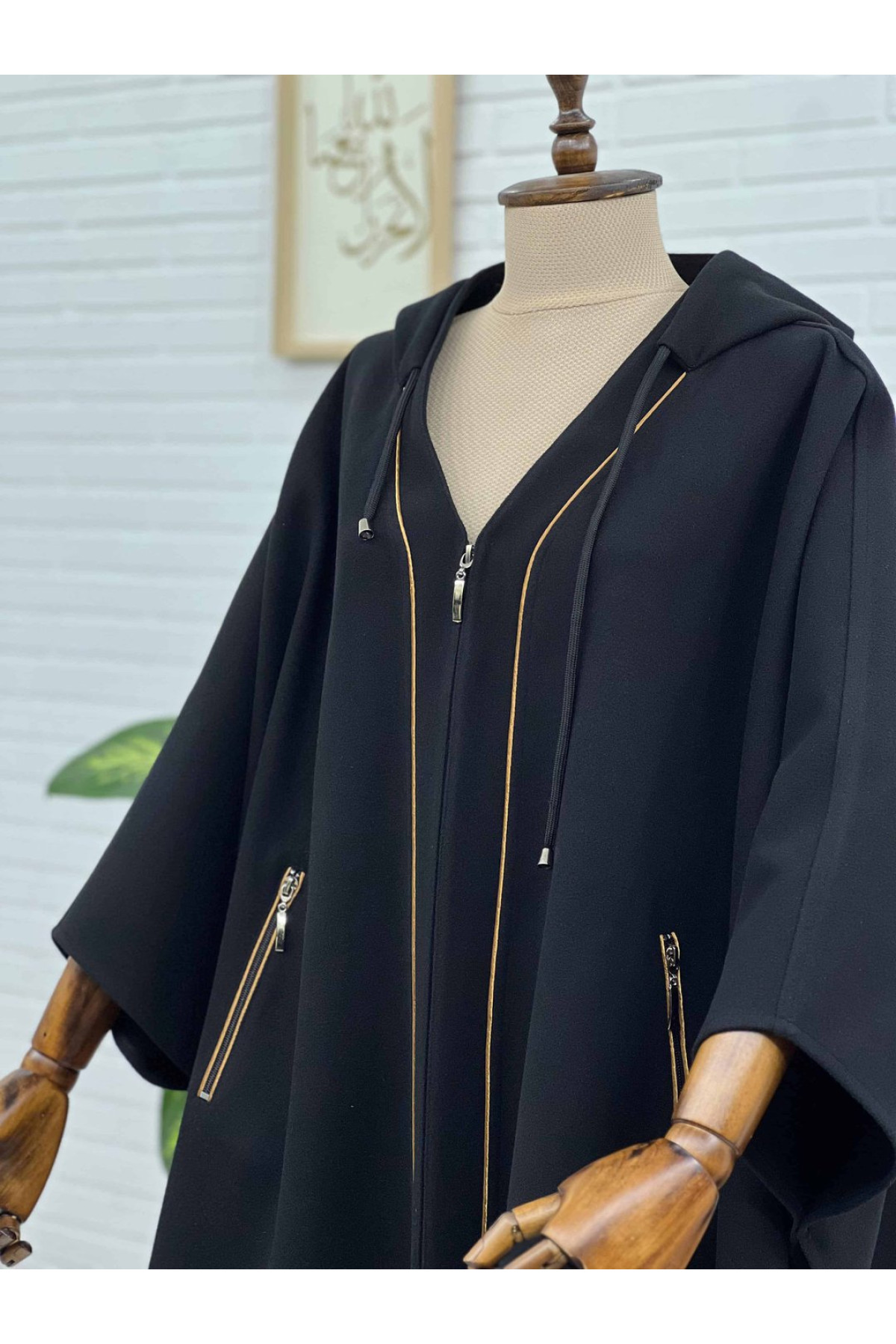 kimono gold biyeli yaka panço ön görünüm