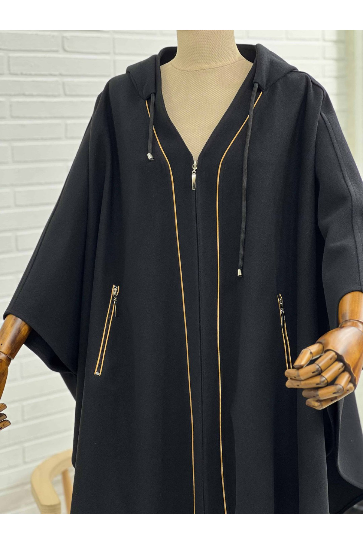 kimono gold biyeli yaka panço ön görünüm