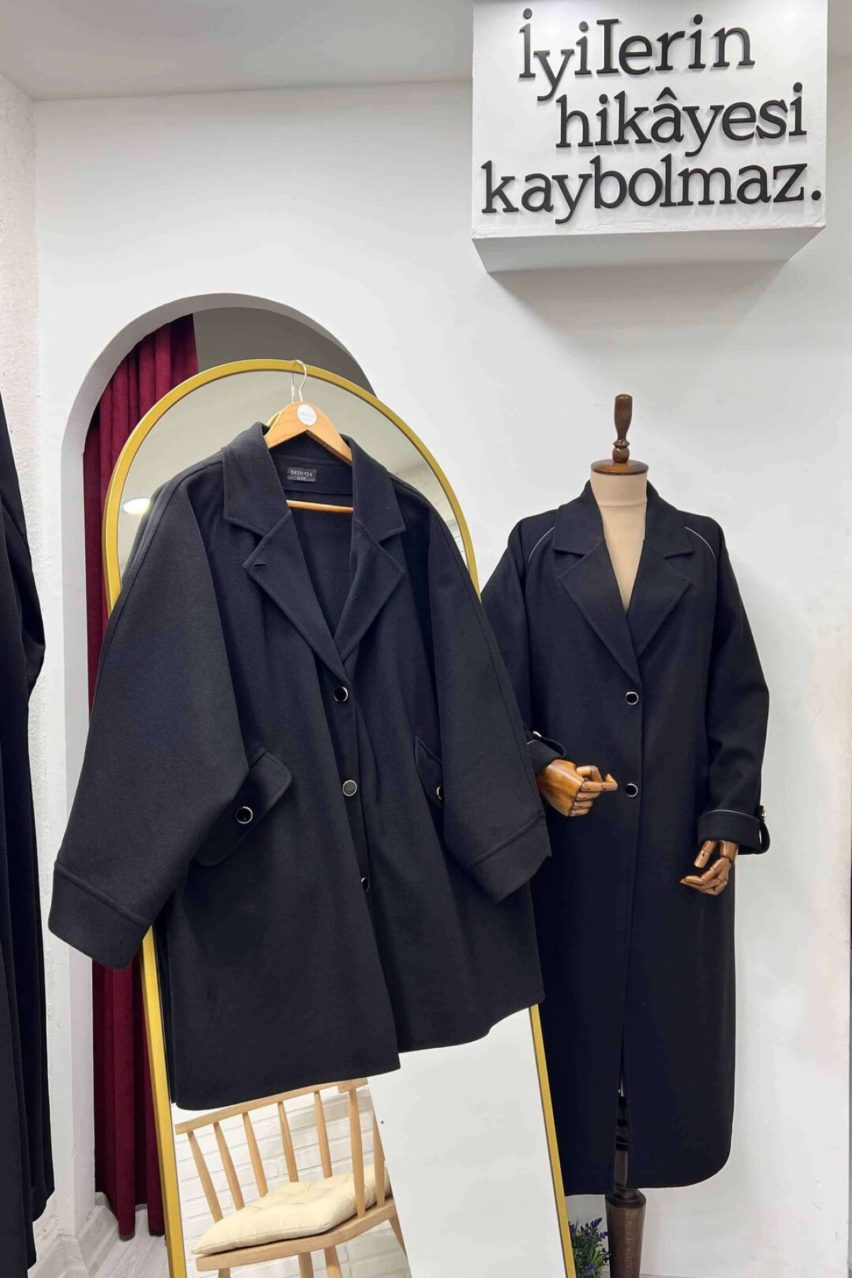 Kısa Oversize Ceket