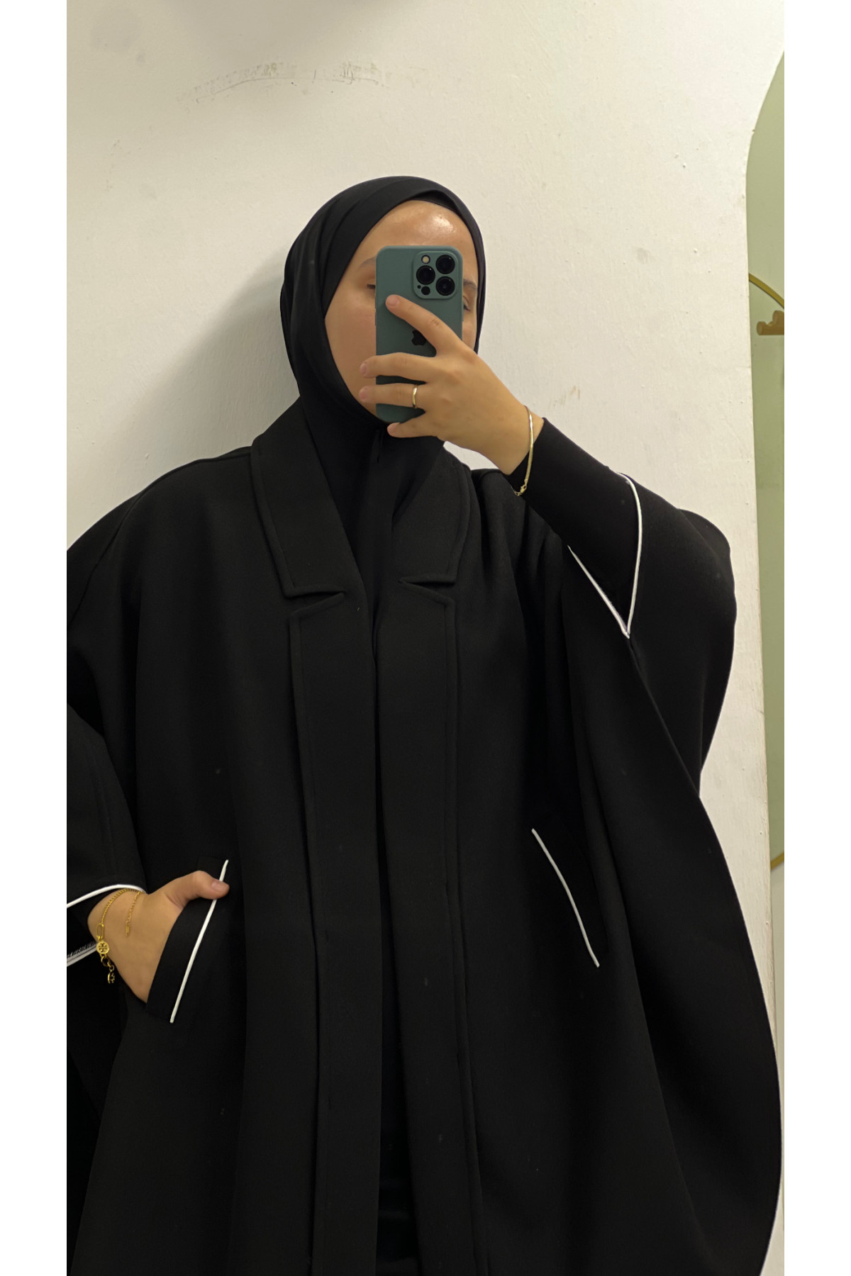 Sade Yaka Tasarım Panço 95cm (Kol ve Cep Biyeli) Sade Yaka Tasarım Panço 95cm (Kol ve Cep Biyeli)