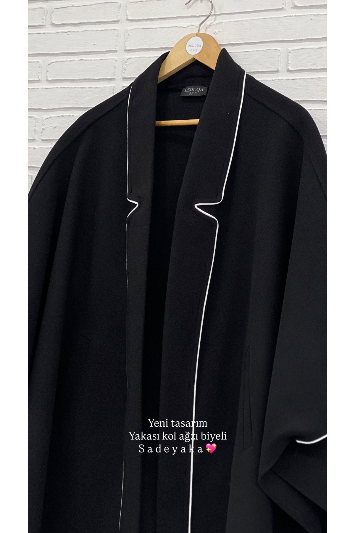 Sade Yaka Tasarım Panço 95cm (Kol ve Yaka Biyeli)