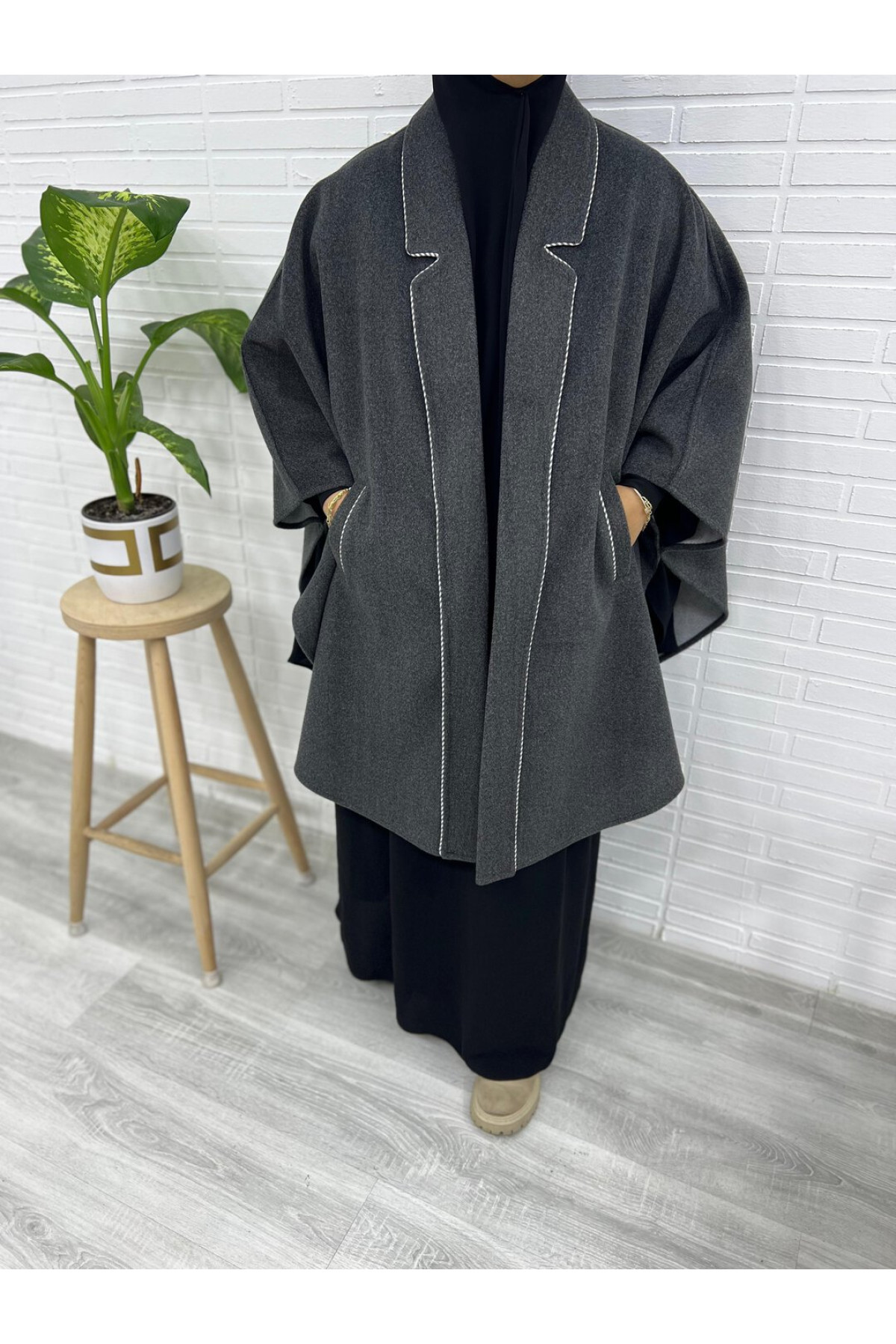 yakali koyu biyeli grey panco on gorunum