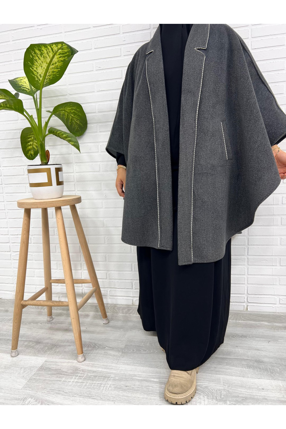 yakali koyu biyeli grey panco on gorunum