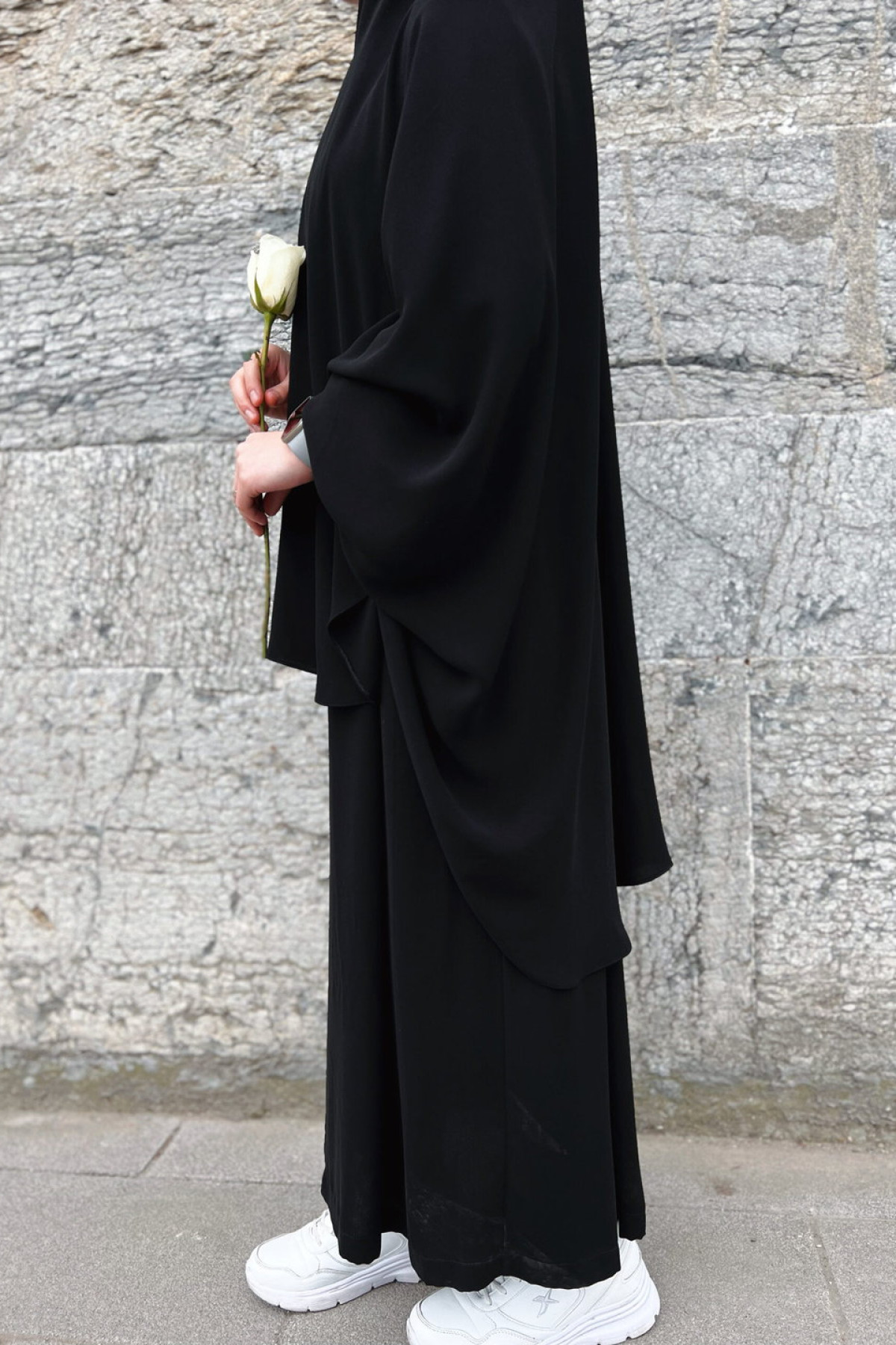 İki Parça Çarşafı Şerif