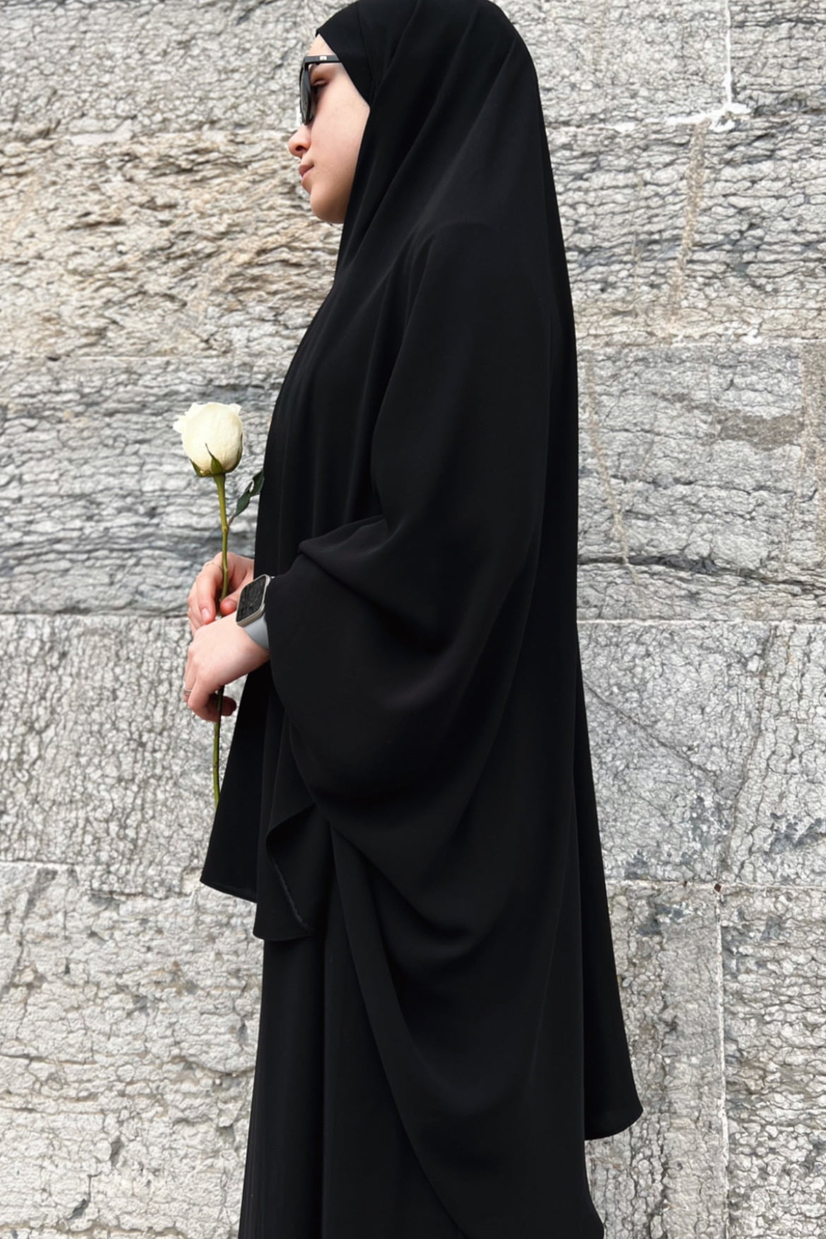 İki Parça Çarşafı Şerif